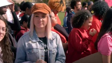 Chaqueta Rails Letterman usada por Cheyenna Clearbrook como se ve en Deaf U (S01E06)
