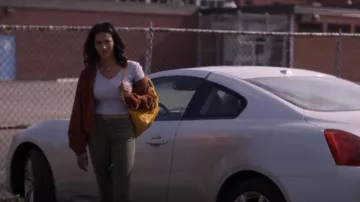 Urban Outfitters Corduroy Zip-front Jacket worn by Addy Hanlon (Herizen Guardiola) as seen in Dare Me (S01E09)