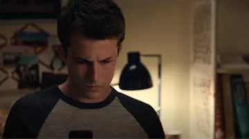 Alternative Champ Colorblock Pullover worn by Tyler Shultz (Dylan Minnette) as seen in The Dropout (S01E06)