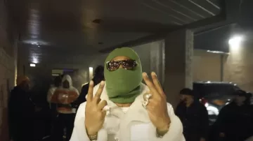 Lunettes de soleil charismatiques à dessus plat noir Chrome Hearts portées par Future dans Type Shit avec Metro Boomin, Travis Scott, Playboi Carti (Vidéo officielle)