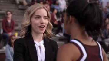 Free People Twist And Shout Tank usado por Colette French (Willa Fitzgerald) como se ve en Dare Me (T01E10)