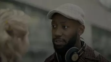 AKG K92 Closed Back Studio Headphones used by Keef Knight (Lamorne Morris) as seen in Woke (S01E05)