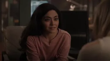 7 for All Mankind Women's Pullover Sweater worn by Lucy Tara (Yasmine Al-bustami) as seen in NCIS: Hawai'i (S03E05)