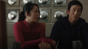 Bandier Pro Fleece 1/4 Zip Color Block Long Sleeve Top worn by Ava James (Carolina Do) as seen in FBI: Most Wanted (S05E06)