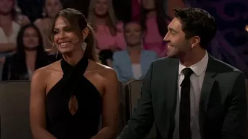 Michael Costello Fritz Vestido de negro usado por Kelsey Anderson como se ve en The Bachelor (T28E11)