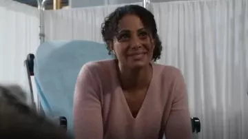 Theory Adri­an­na Sweater worn by Fire Chief Natasha Ross (Merle Dandridge) as seen in Station 19 (S07E02)