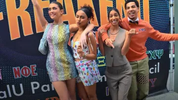 Alice + olivia Dy­lan Flo­ral-print crepe Shorts worn by Kiela Hall (Daniella Perkins) as seen in grown-ish (S06E10)