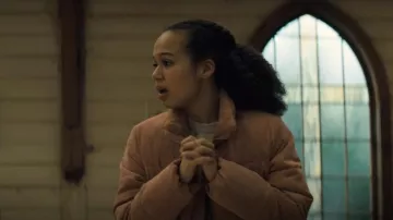 H&m Pink Cord Puffer Bomber Jack­et worn by Leeza (Annarah Cymone) as seen in Midnight Mass (S01E03)