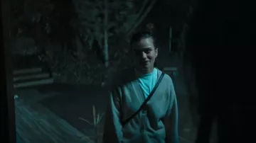 Cartigan de punto de Zara usado por Linda Levander (Emilia Ekstam-Roosmann) como se ve en Una familia casi normal (T01E05)