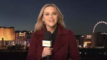 Equipment Essential Silk Shirt worn by Bradley Jackson (Reese Witherspoon) as seen in The Morning Show (S02E06)