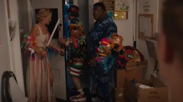 Missoni Fringe Skirt worn by Portia Davenport (Meredith Hagner) as seen in Search Party (S05E09)