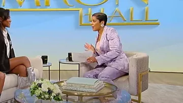 Etro Mid Rise Fluid Floral Brocade Skinny Leg Ankle Trousers worn by Tamron Hall as seen in Tamron Hall Show on April 1, 2024