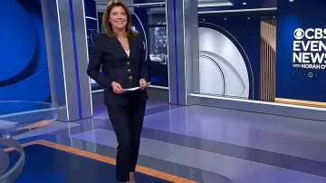 Veronica Beard Kimra Denim Pants usados por Norah O'Donnell como se ve en CBS Evening News el 2 de abril de 2024