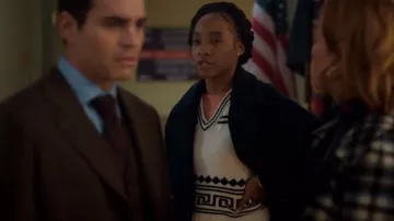 Veronica Beard Shirin Dickey Coat In Navy worn by Faith Mitchell (Iantha Richardson) as seen in Will Trent (S02E05)