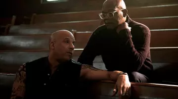 Les lunettes de vue transparentes Moscot portées par Augustus Gibbons (Samuel L. Jackson) dans le film XXx : Reactivated