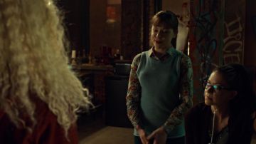Le chemise à fleurs J.Crew de Alison Hendrix (Tatiana Maslany) S02E10