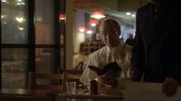 The Coca-Cola Cherry Lenny Belardo / pope Pius XIII (Jude Law) in The Young Pope S01E10