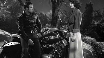 La motocicleta Triumph Thunderbird 6T de Marlon Brando en The Wild Equipped