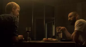 The wine glasses at Crate & Barrell of Oscar Isaac and Domhnall Gleeson in Ex Machina