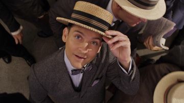 Piragüista de Nick Carraway (Tobey Maguire) en Gatsby