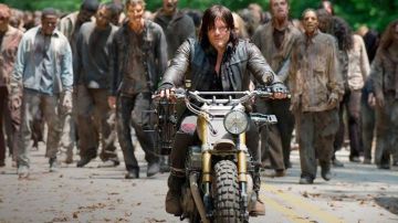 La moto custom Honda CB750 Nighthawks de 1992 de Daryl Dixon (Norman Reedus) dans The Walking Dead