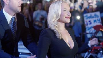 Vestido largo de escote negro de Juliette Barne (Hayden Panettiere) en Nashville S4E01