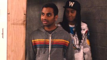 Sweat Shirt Denise in Master of None