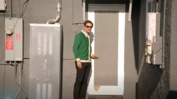 Madcap England Riva Retro 70s Zip Through Cardigan worn by Tom Schwartz as seen in Vanderpump Rules (S11E10)