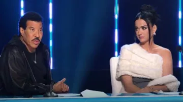 Bottega Veneta Sil­ver Cuff worn by Katy Perry as seen in American Idol (S22E06)