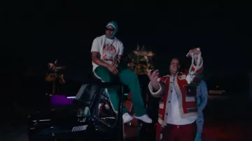 Zapatillas Nike Air Force 1 Low White usadas por Rob49 en Bussin by Moneybagg Yo [Video Musical Oficial]