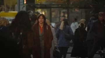 Isabel Marant Étoile Ebra Abrigo de mezcla de lana a cuadros usado por Sadie McCarthy (Melissa Benoist) como se ve en Las chicas en el autobús (T01E05)