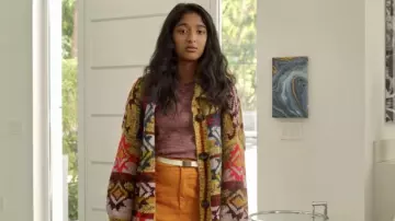 Free People Loose knit cardigan worn by Devi Vishwakumar (Maitreyi Ramakrishnan) in Never Have I Ever (Season 1)