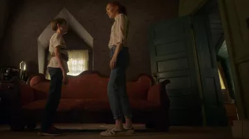 Gola Tennis Sneakers worn by Nina Locke (Darby Stanchfield) as seen in Locke & Key (S02E01)