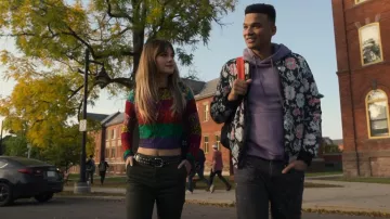 Alice + Olivia Delaina Rainbow Snake Print Cropped Top worn by Kinsey Locke (Emilia Jones) as seen in Locke & Key (S02E02)