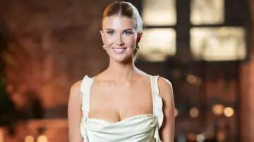 Green Dress worn by Lauren Funn in Married at First Sight (Season 11)