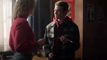 Topman Check Shacket usado por Gabe (Griffin Gluck) como se ve en Locke & Key (S02E07)