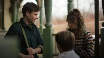 Scotch &Soda Houndstooth Jacket worn by Kinsey Locke (Emilia Jones) as seen in Locke & Key (S02E10)