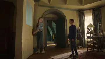 Levi's 501 Jean worn by Nina Locke (Darby Stanchfield) as seen in Locke & Key (S03E03)