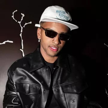 Maison Kitsuné Casquette en blanc de Rodrygo sur son compte Instagram @rodrygogoes