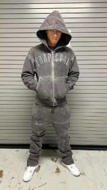 Dark Grey 'Irongate' Zip Hoodie worn by Central Cee on the Instagram account @centralcee