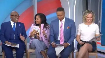 Ann Taylor T-shirt à manches en dentelle porté par Dylan Dreyer comme on le voit dans Aujourd’hui le 10 avril 2024