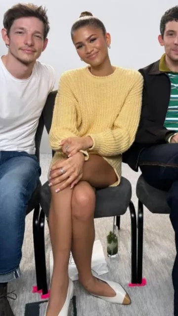 Boucles d’oreilles Bvlgari Serpenti Viper portées par Zendaya Coleman dans Challenges London Press le 10 avril 2024