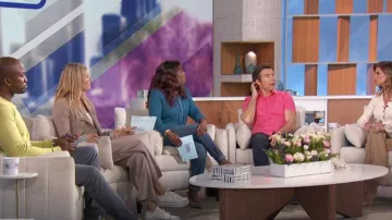 Converse Chuck Taylor® All Star® Platform Sneaker portée par Amanda Kloots comme on le voit dans The Talk le 11 avril 2024