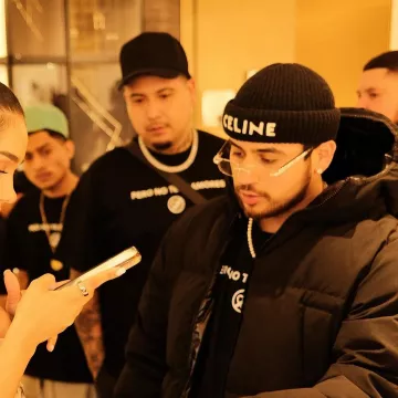 Celine Black Logo-Patch Beanie worn by Jesus Ortiz Paz on the Instagram account @jesusortizpazfr