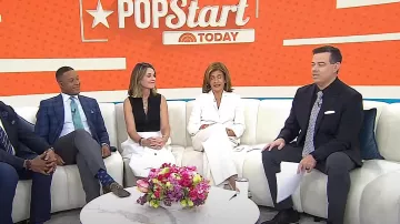 Vince Shrunken Blazer worn by Hoda Kotb as seen in Today on  April 12, 2024