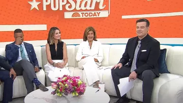 Vince Crepe Pintuck Wide-Leg Pants worn by Hoda Kotb as seen in Today on  April 12, 2024