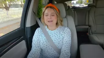 Rails Emilia Top worn by Joanna Teplin as seen in Get Organized with The Home Edit (S02E08)
