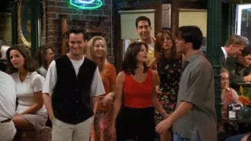 Friends Wardrobe: Rachel Green (Jennifer Aniston) is wearing Black Floral Print Midi Dress in season 3, episode 1
