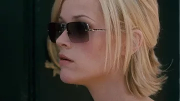 Film Sweet Home Alabama : Reese Witherspoon porte des lunettes de soleil Ralph Lauren pour jouer Melanie Smooter
