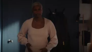 H&M Mama Ensemble 2 pièces en tricot côtelé porté par une randonneuse (Meghan Hancock) comme on le voit dans Hudson & Rex (S06E13)